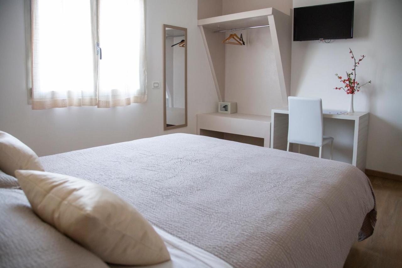 B&B Stellanova San Donnino della Nizzola Luaran gambar