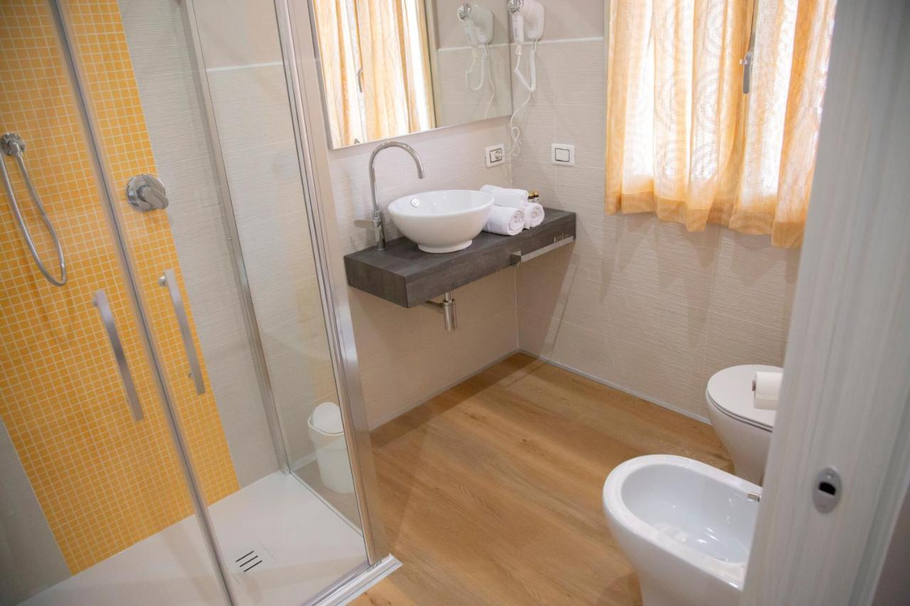 B&B Stellanova San Donnino della Nizzola Luaran gambar