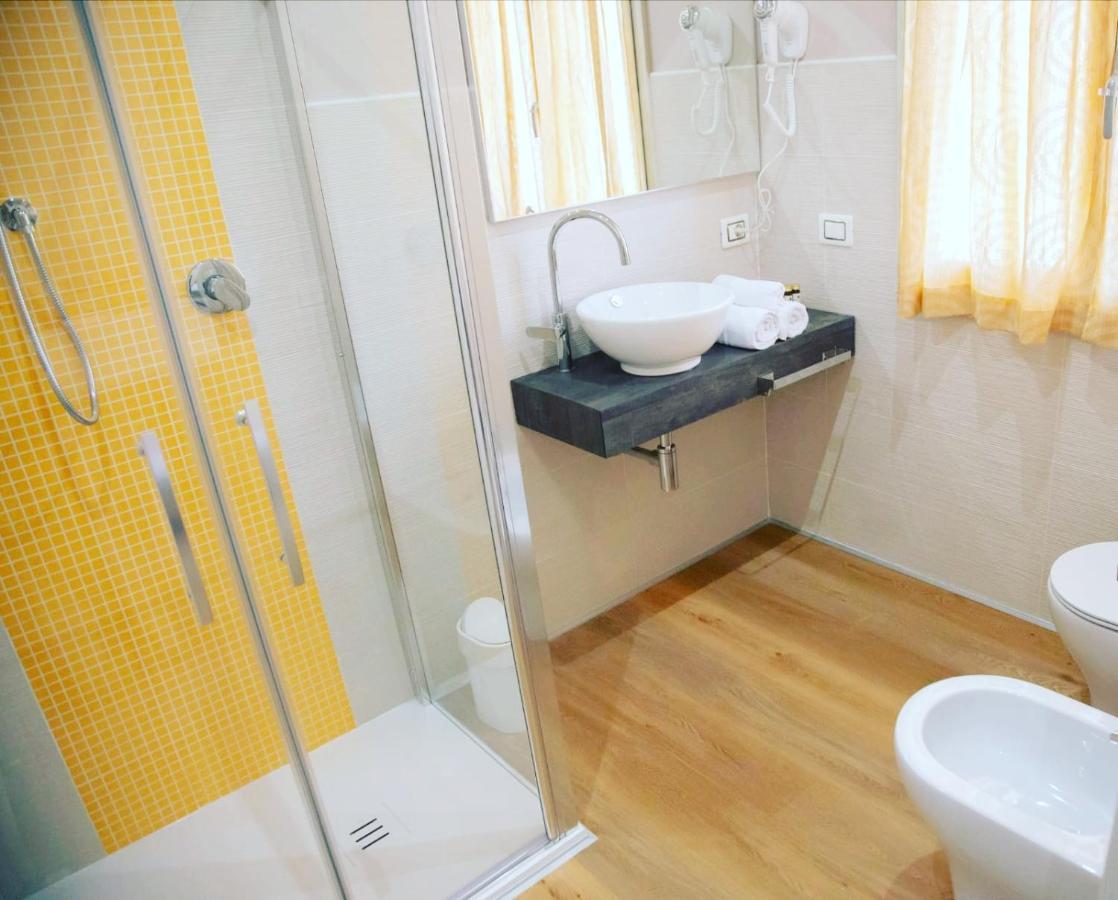 B&B Stellanova San Donnino della Nizzola Luaran gambar